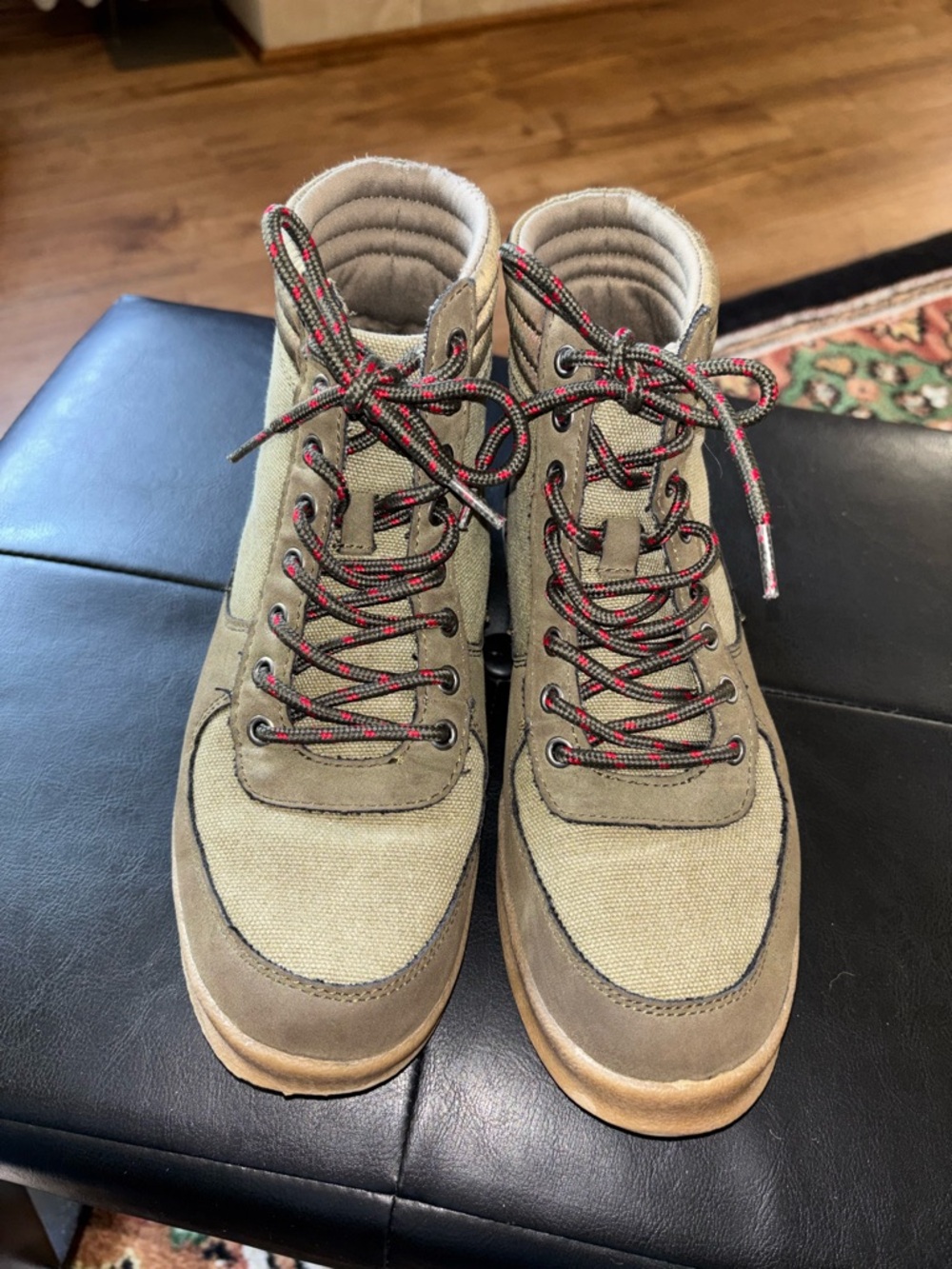 ROCKET DOG Olive/Army Green Canvas Hiking Style Boots size 7 1/2